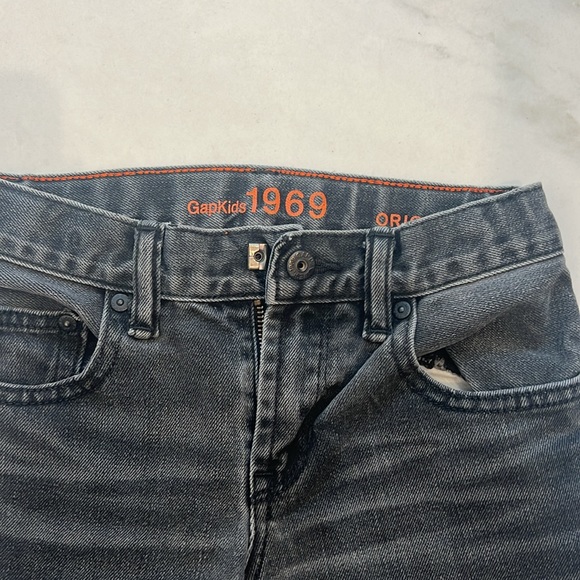 GAP KIDS 1969 boys size 8 black/faded jeans - Picture 2 of 3